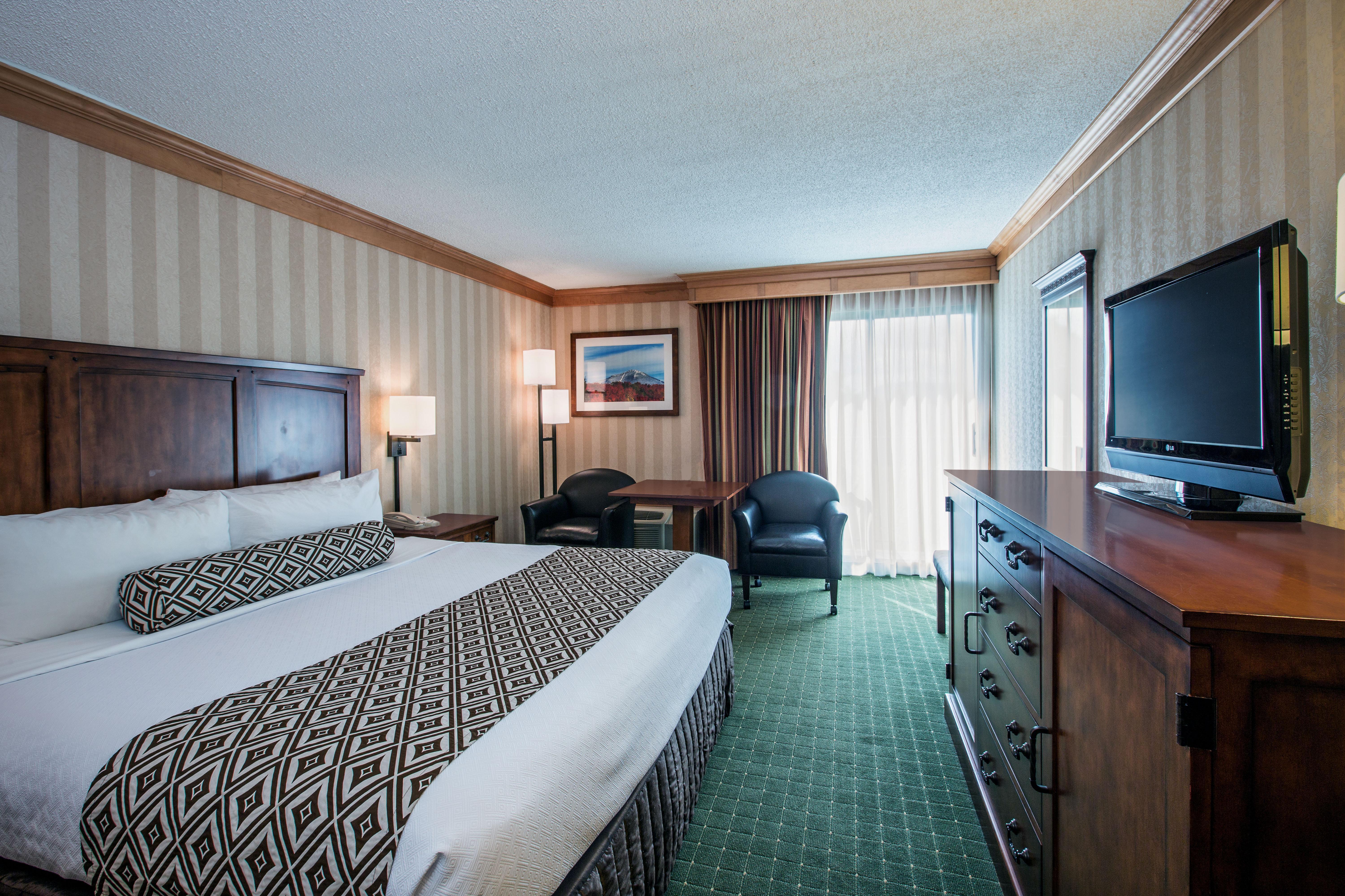 Crowne Plaza Placid By Ihg Resort