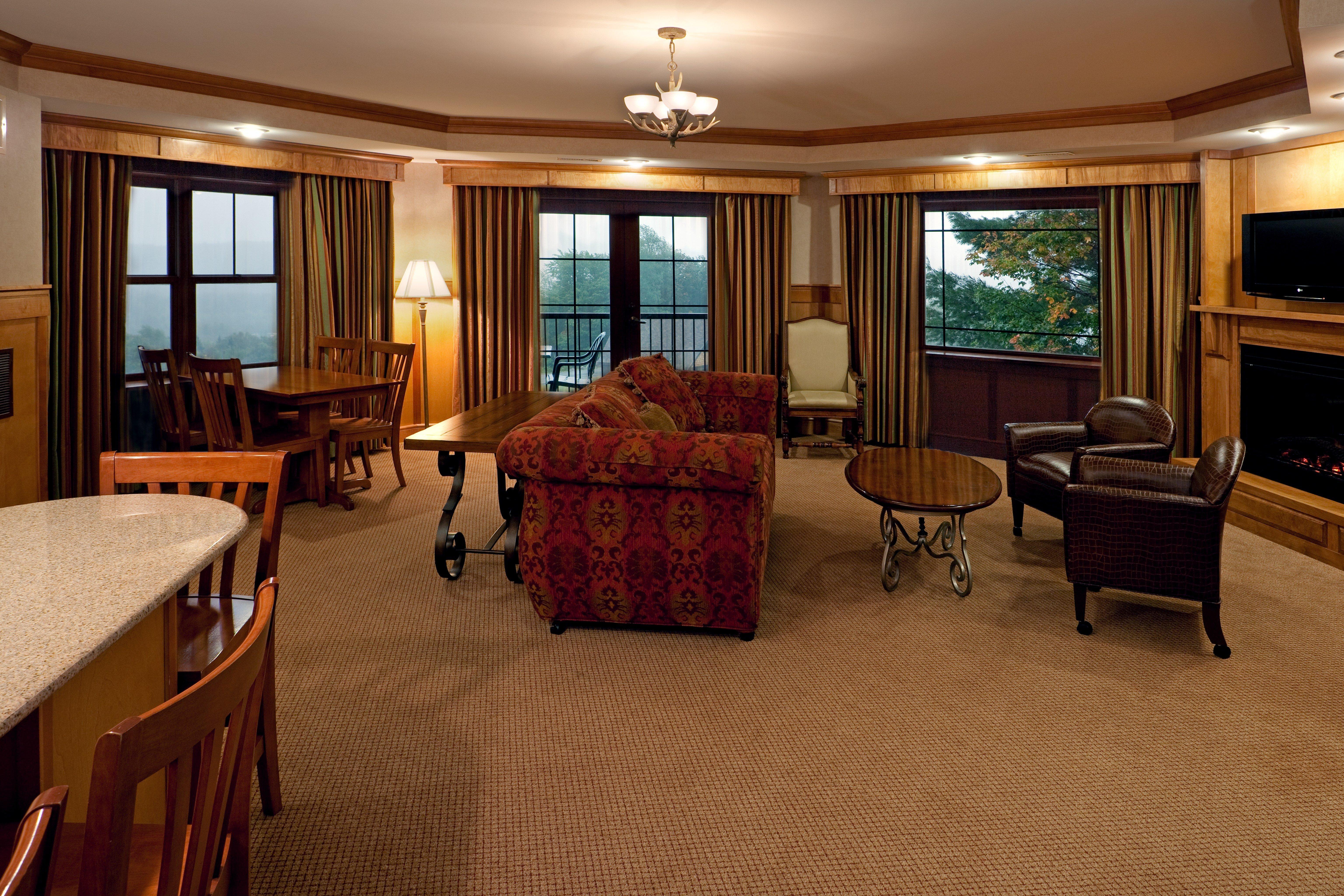 Crowne Plaza Placid By Ihg Resort