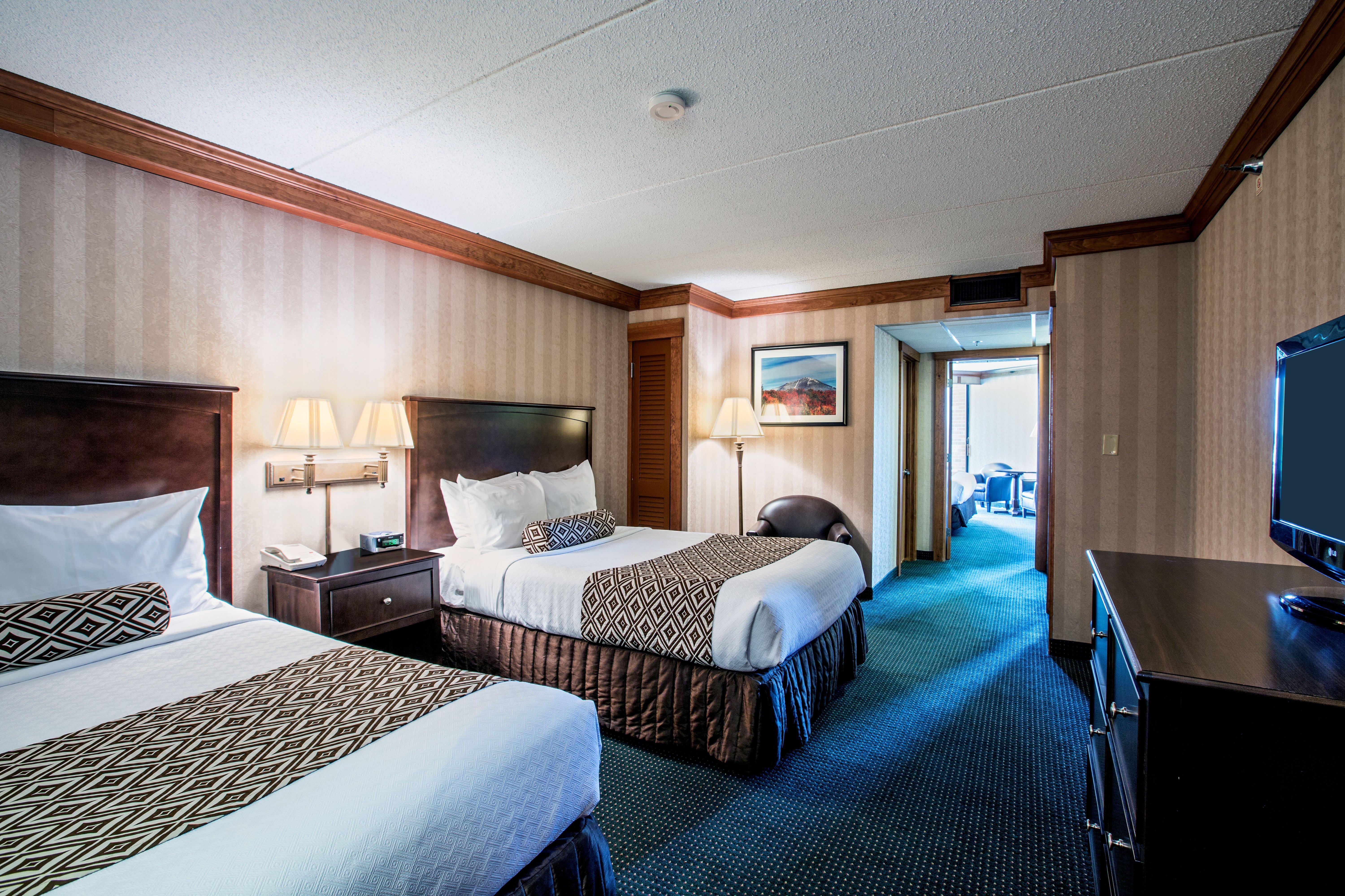 Crowne Plaza Placid By Ihg Resort 4*